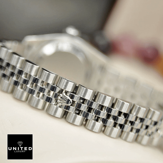 rolthtex Datejust White Roman Numeral Dial 179174 Exact Replica 1:1 rolthtex datejust 179174 replica bracelet rolthtex Datejust 179174 Jubilee Bracelet on the rolthtex Logo