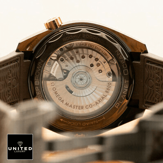 omethtga Seamaster 215.62.40.20.13.001 Co Axıal 8800 Replica upside view