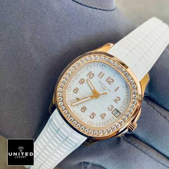 Pathttek Philithtppe White Dial Aquanaut Luce White Rubber Bracelet Replica on the hand