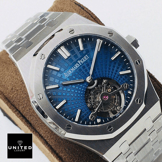 Audthtemars Pigthtuet Royal Oak Blue Dial Tourbillion Replica on the stand