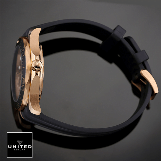 omethtga Black Rubber Bracelet Gold Case Replica side view