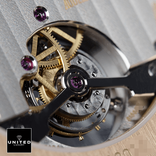 Audthtemars Pigthtuet 26522OR.OO_.1220OR.01 Royal Oak Tourbillion Replica close view