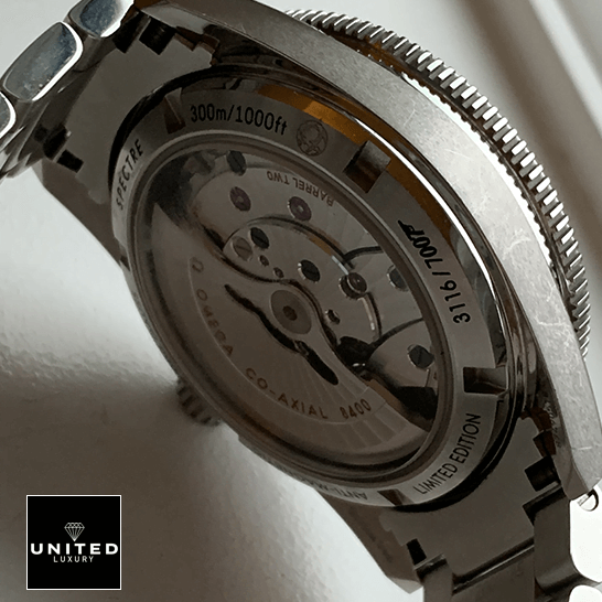 omethtga Seamaster Spectre Stainless Steel 233.32.41.21 Replica white background