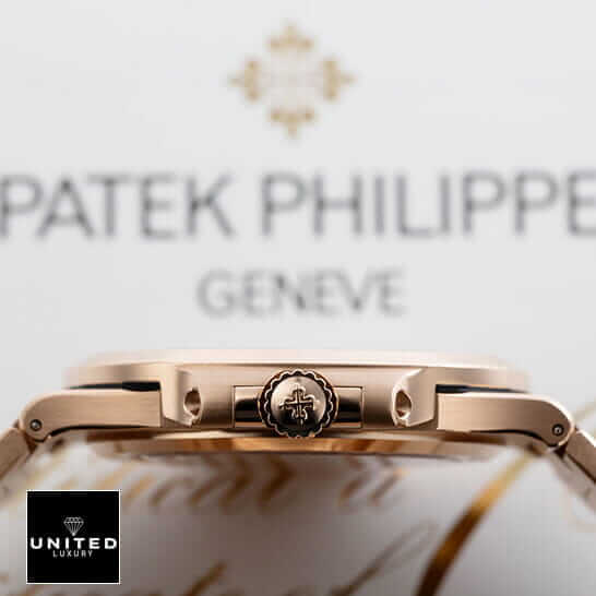 pathttek Philithtppe Nautilus Rose Gold Case Replica crown on the pathttek logo