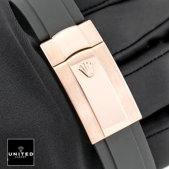 rolthtex Sky-Dweller 326235 Rose Gold Fold Clasp on the rolthtex Logo Replica