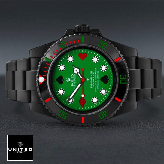 rolthtex 114060 Blaken Submariner Poker Green Dial Replica on the table