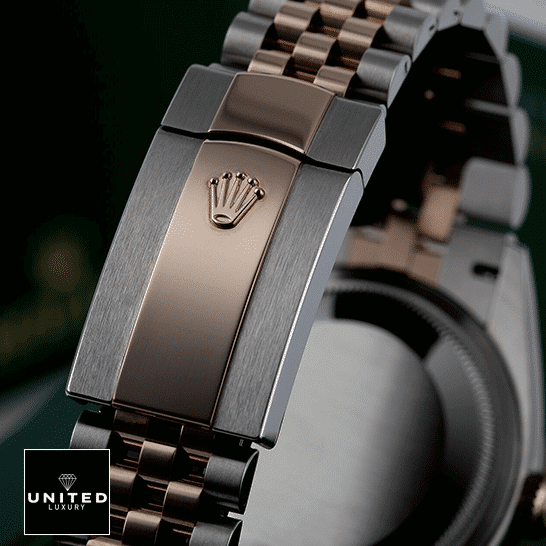 rolthtex Datejust 36 126231-0033 Replica Two Tone Bracelet Fold Clasp on the rolthtex Logo