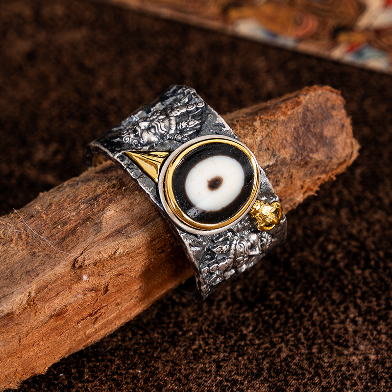 Tibetan Dzi Bead Pumbha Vajra Ring