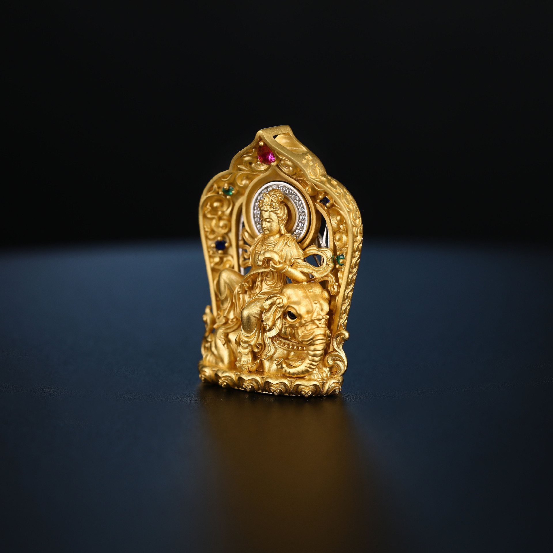 Tibetan Style Gold-Plated Pure Silver Samantabhadra Exquisite Pendant