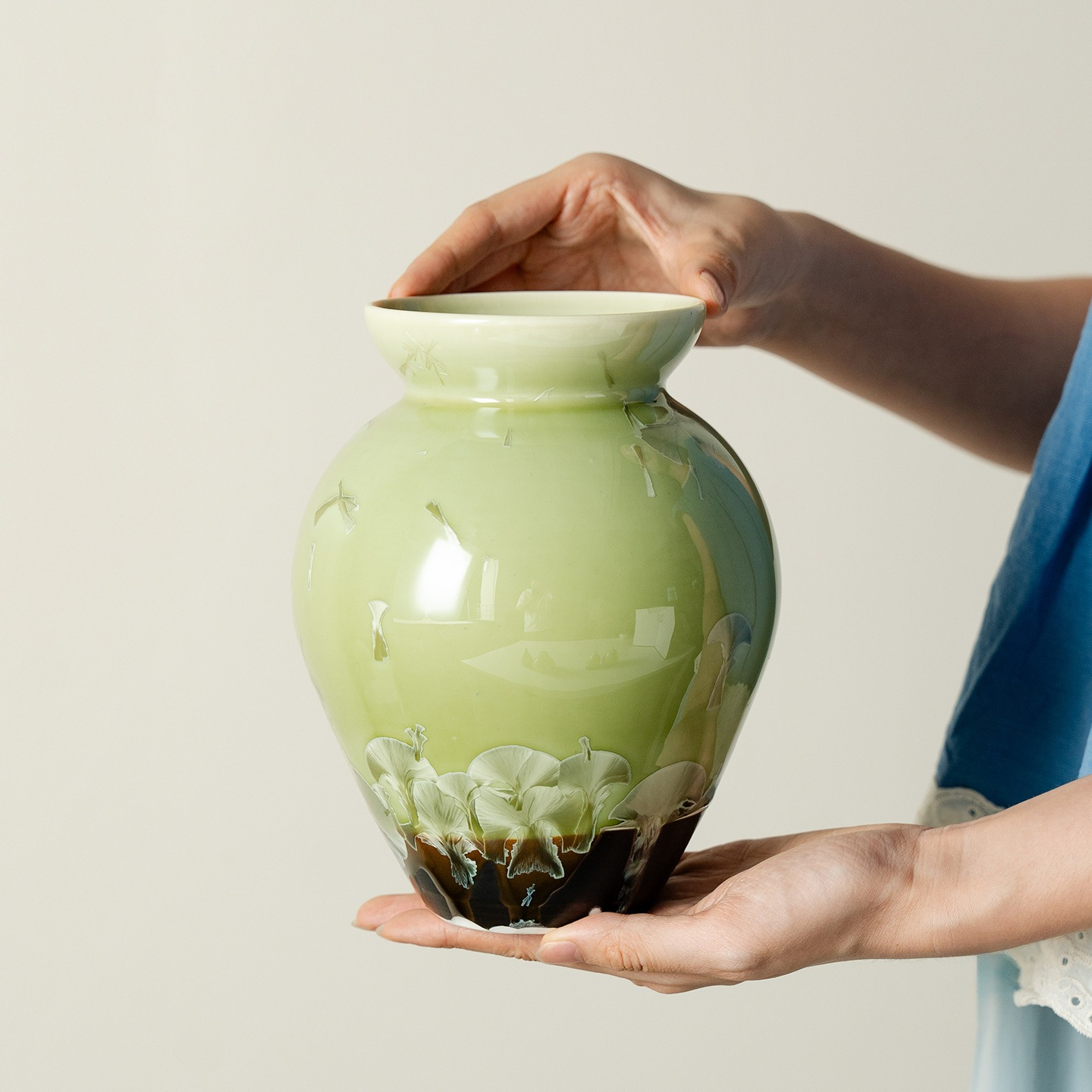 Mint Green Ceramic Vase Ornament