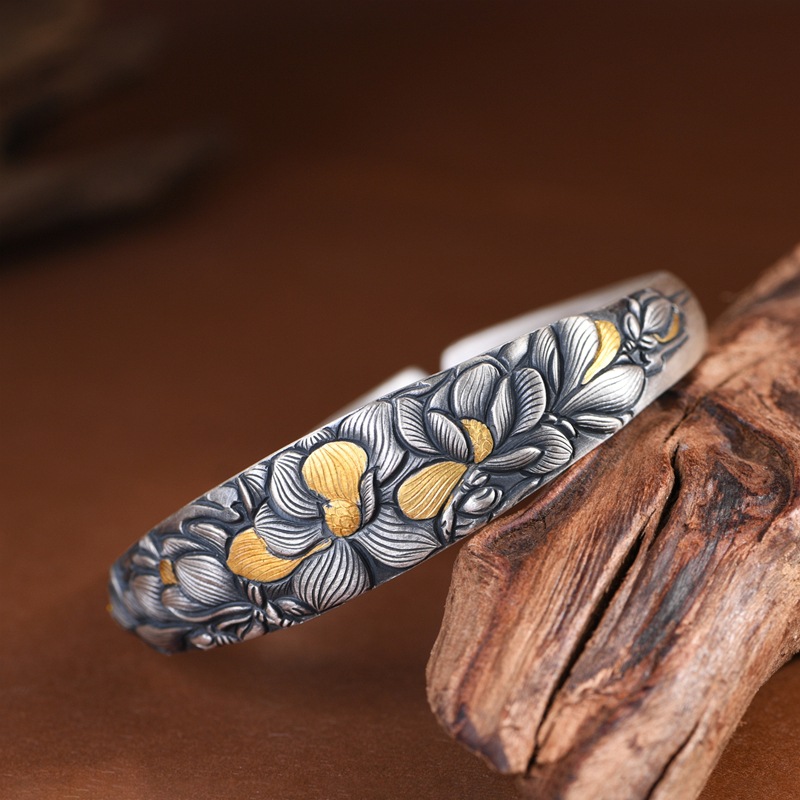 Pure Silver Simple and Elegant Peony Flower Bracelet