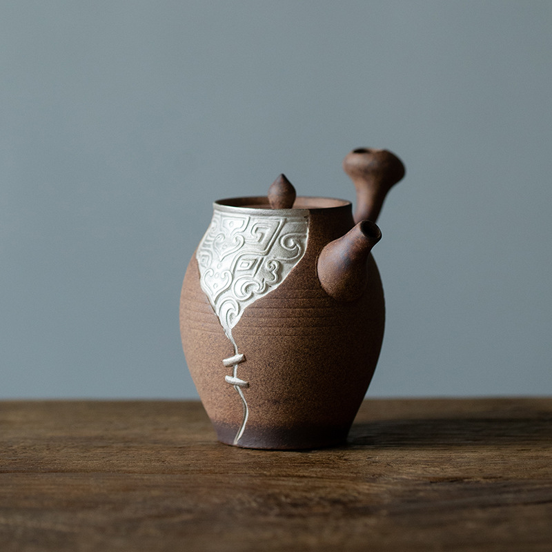 Old Rock Clay Relief Silver-Plated Side Handle Teapot