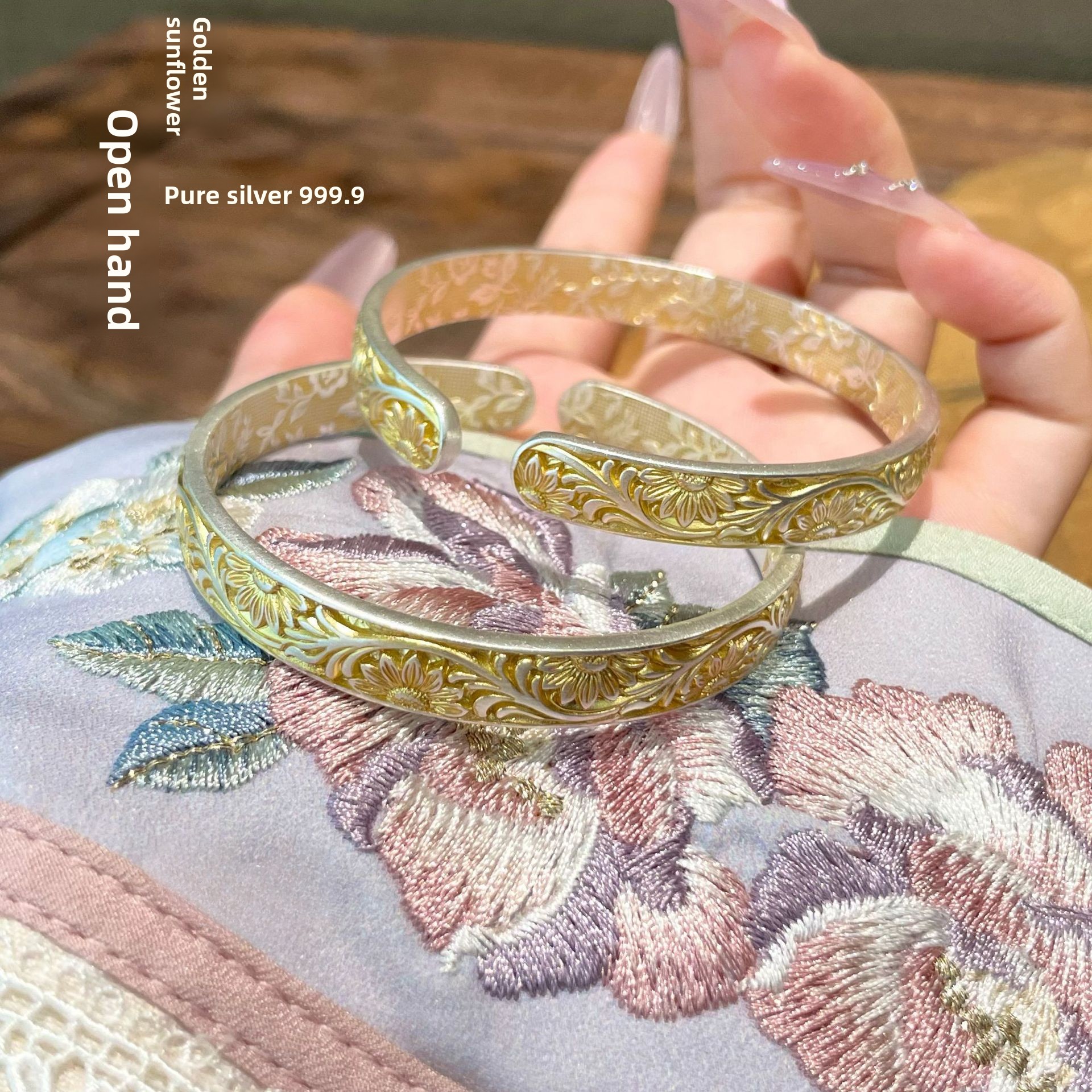 Pure Silver 999.9 Gold-Plated Tang Grass Pattern Open Bracelet