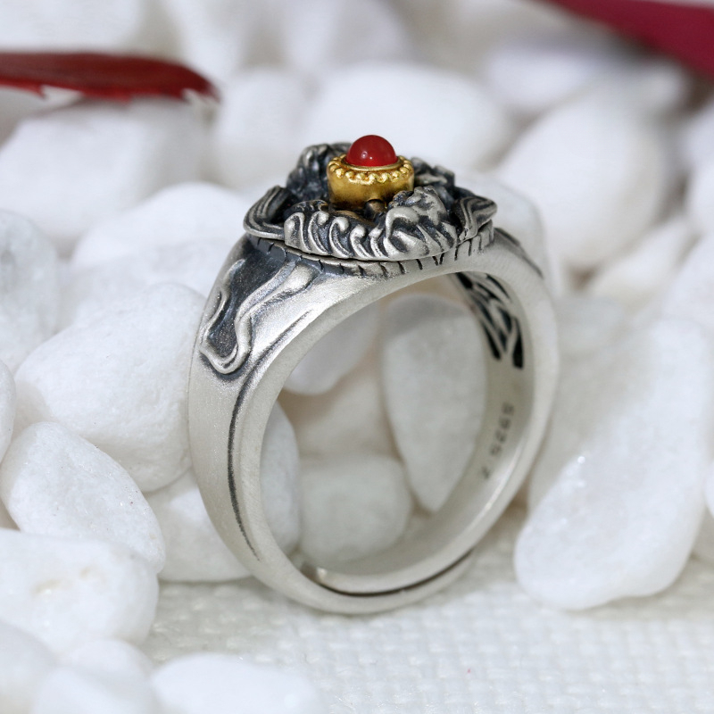 Tibetan Style Pure Silver Vintage Snow Lion Ring