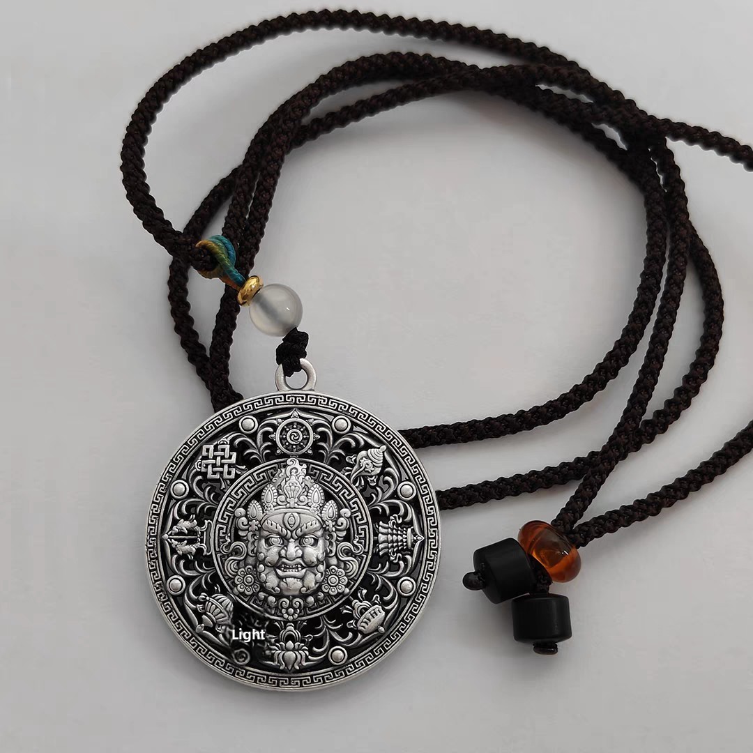 New Style Vajra Eight-Treasure Compass Pendant - Retro Neo-Chinese Tibetan God of Wealth Necklace Pendant