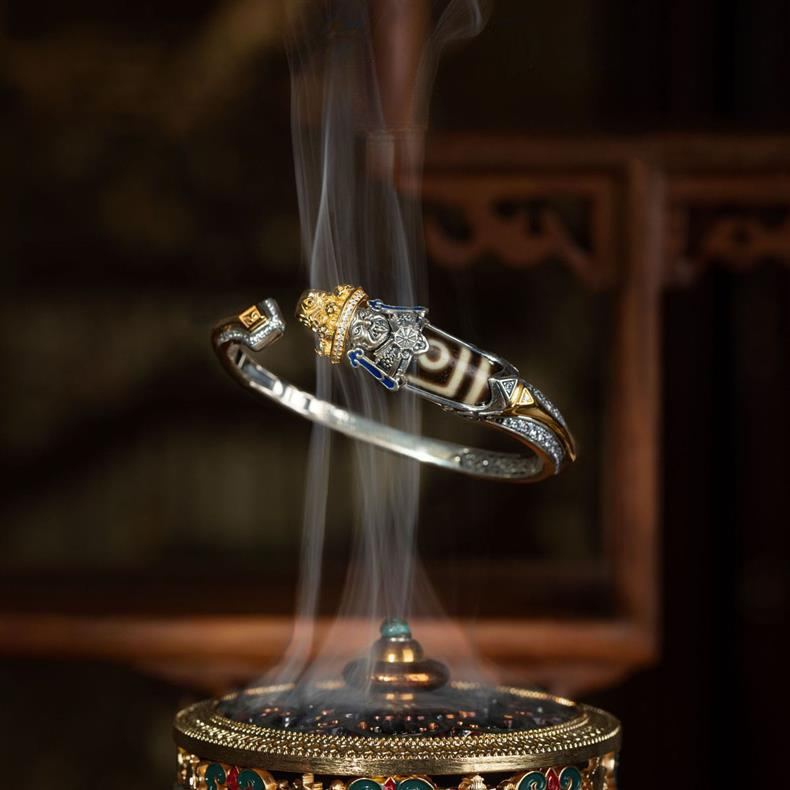 Fortune God Zaki Ram Tibetan Style Dzi Bead Bracelet