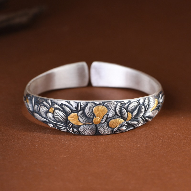 Pure Silver Simple and Elegant Peony Flower Bracelet