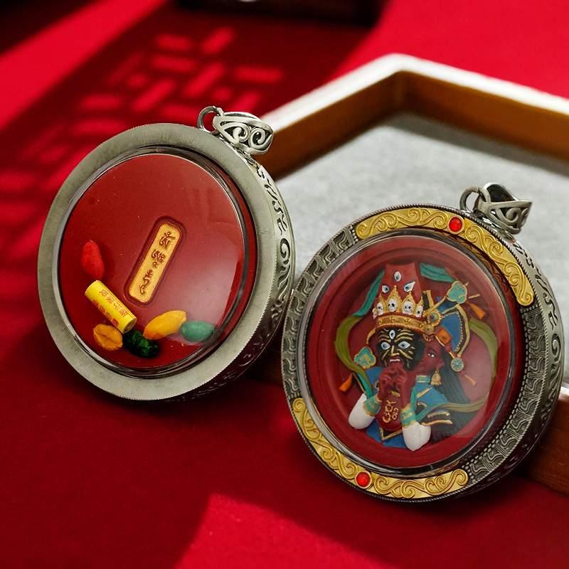 Cinnabar Thangka Hand-Painted Three-Dimensional Pendant