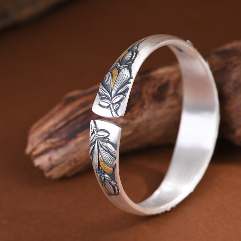 Pure Silver Simple and Elegant Peony Flower Bracelet