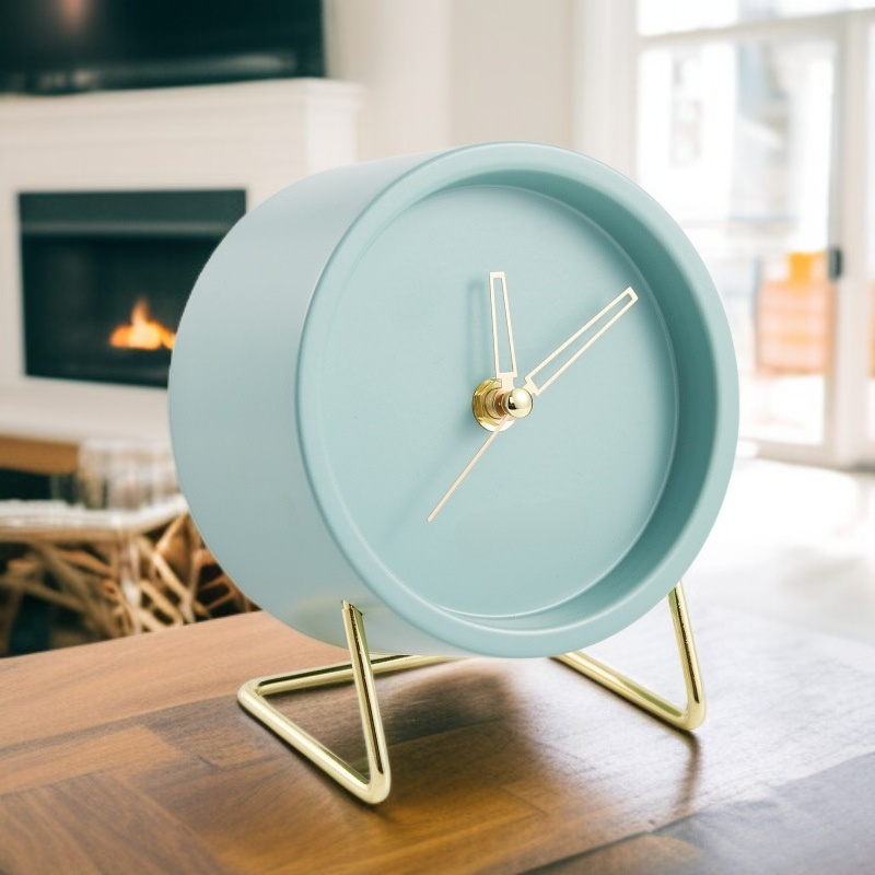 Neuer minimalistischer Tischwecker 