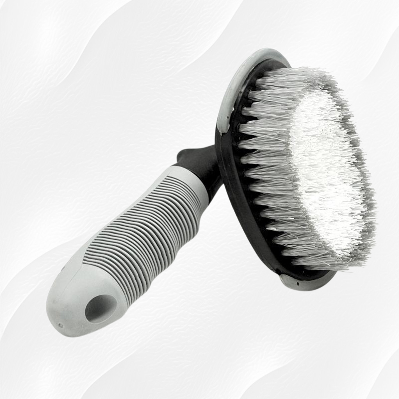 Miękka szczotka z drucianą obręczą