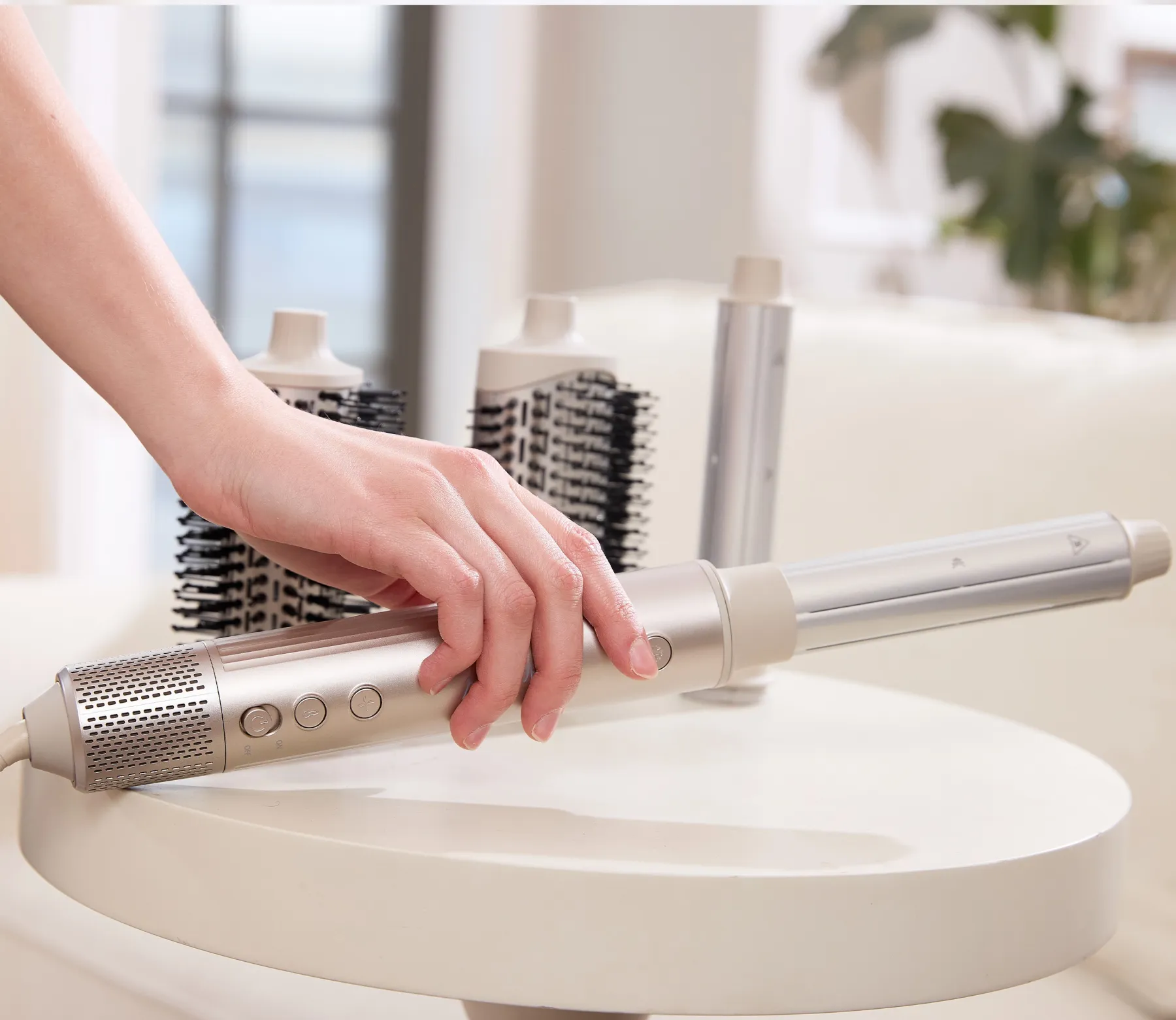 SaharaCurl RQ30 | Automatic 5-in-1 Hot Air Styler with Curling Iron | 110,000 RPM Fast Drying | Frizz-Free Curls & Volume