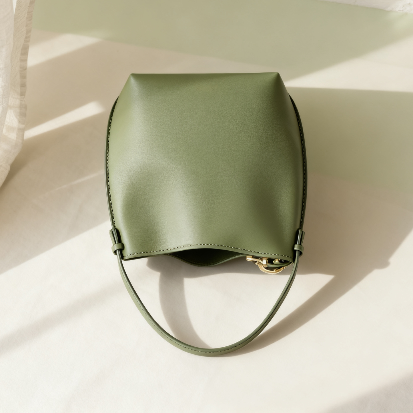 Klasszikus bőr kézi táska