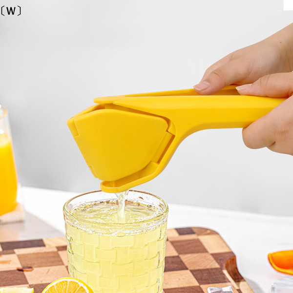 Manual Citrus Juicer Easy Handheld Lemon Squeezer & Juice Extractor