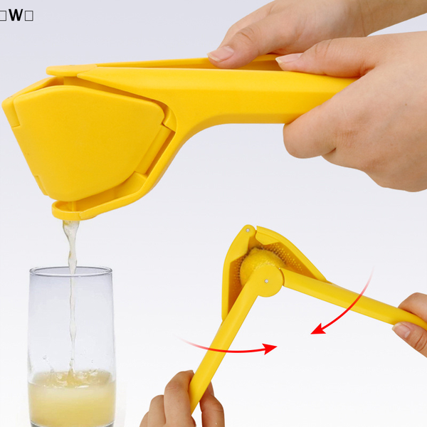 Manual Citrus Juicer Easy Handheld Lemon Squeezer & Juice Extractor