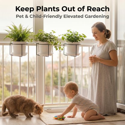 GripVerdeTM Railing Plant Hanger