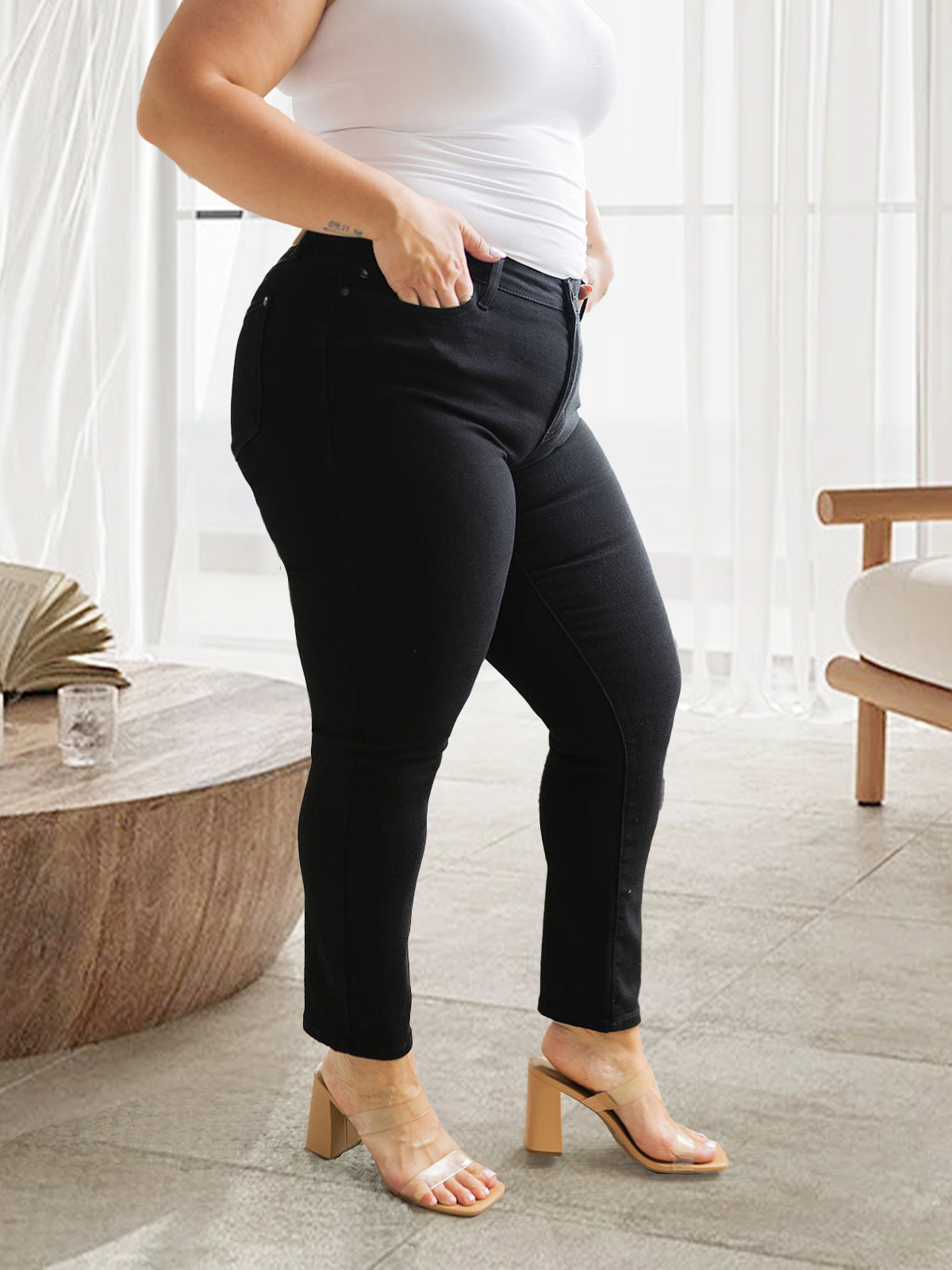 2023 New JUDY Tummy Control Butt Lifting Jeans  (Buy 2 Free Shipping)