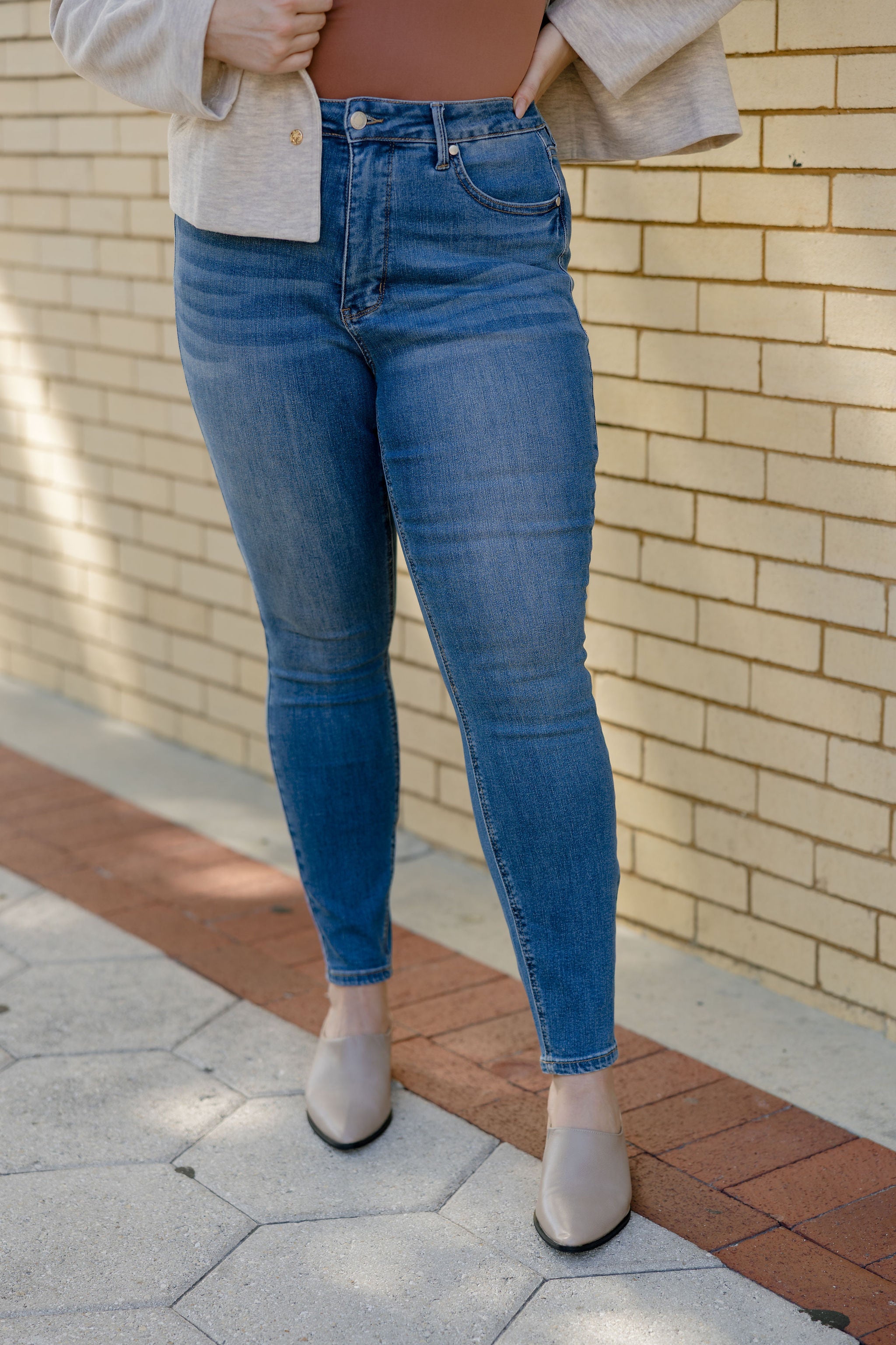 Tummy Tuck By Judy Blue - High Rise Tummy Control Skinny Jeans