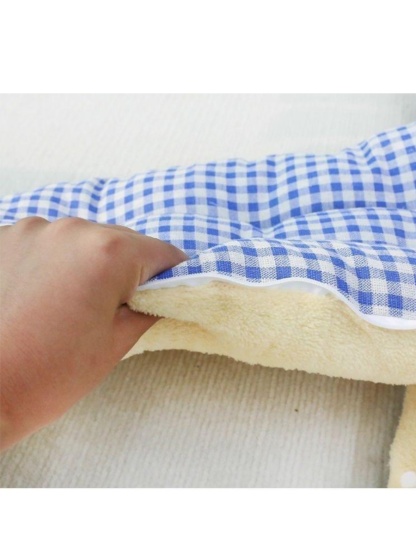 Caterpillar Cat Nest