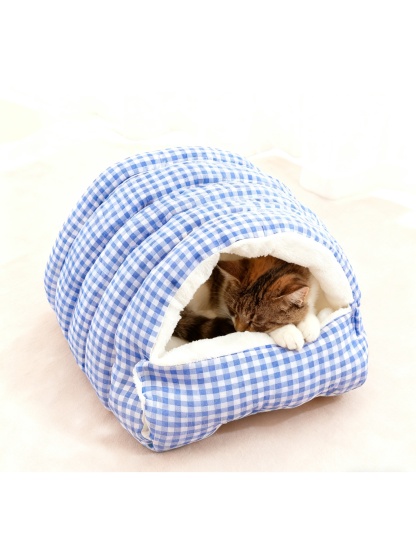 Caterpillar Cat Nest