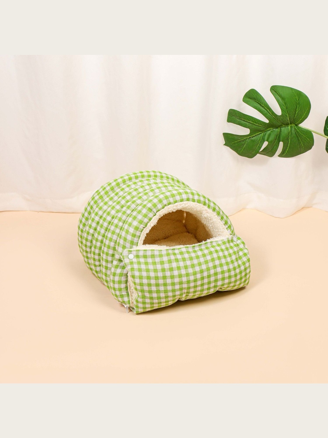 Caterpillar Cat Nest