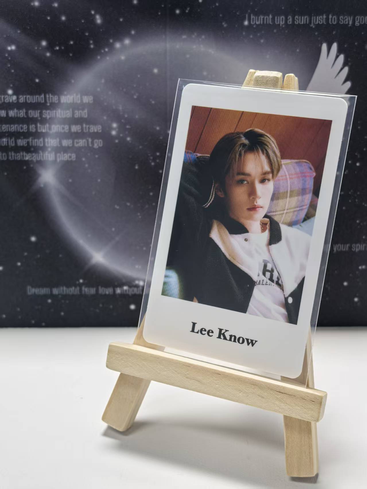 SKZ Official Photocard - Lee Know (For STAY)