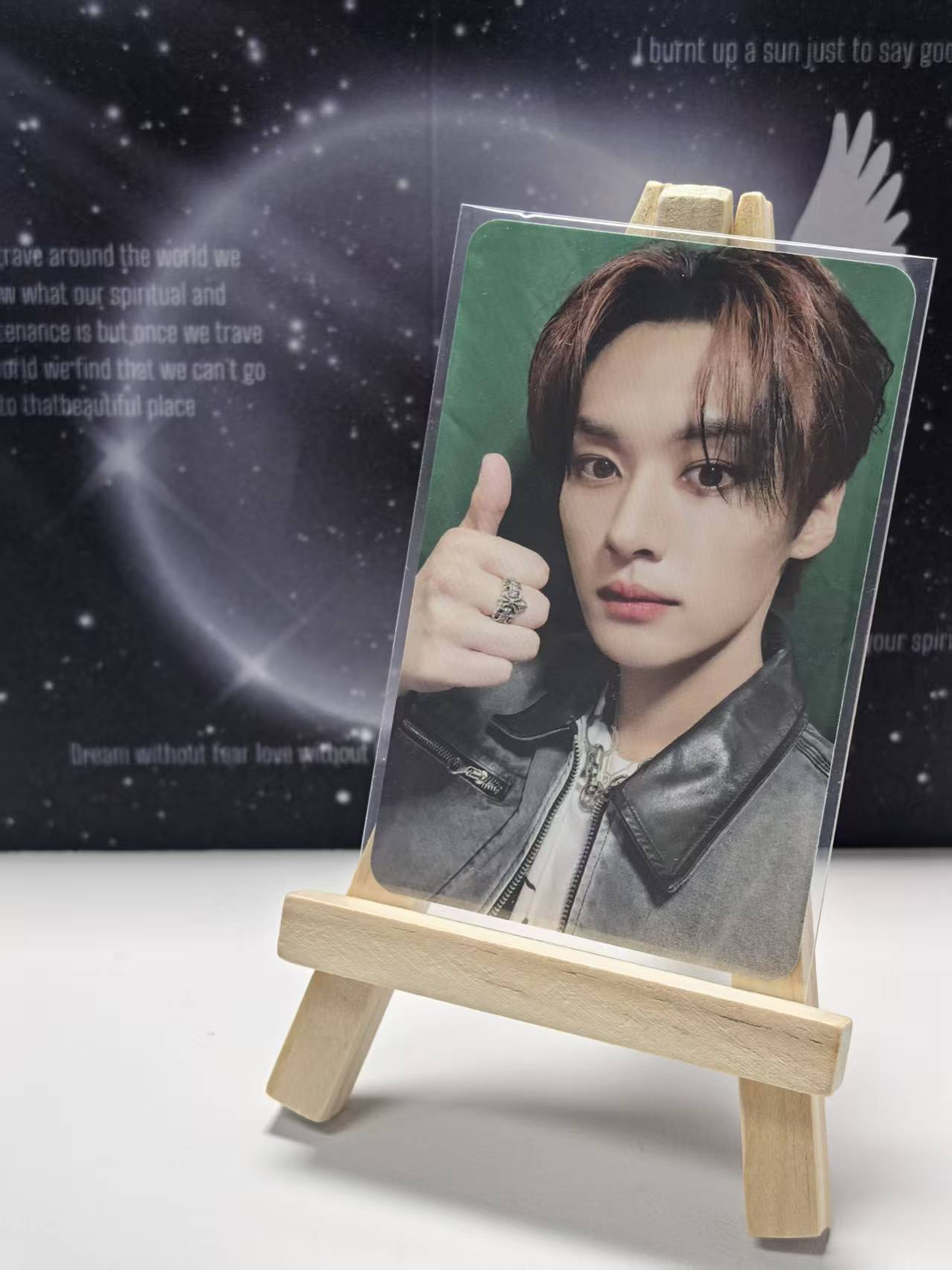 SKZ Official Photocard - Lee Know (For STAY)