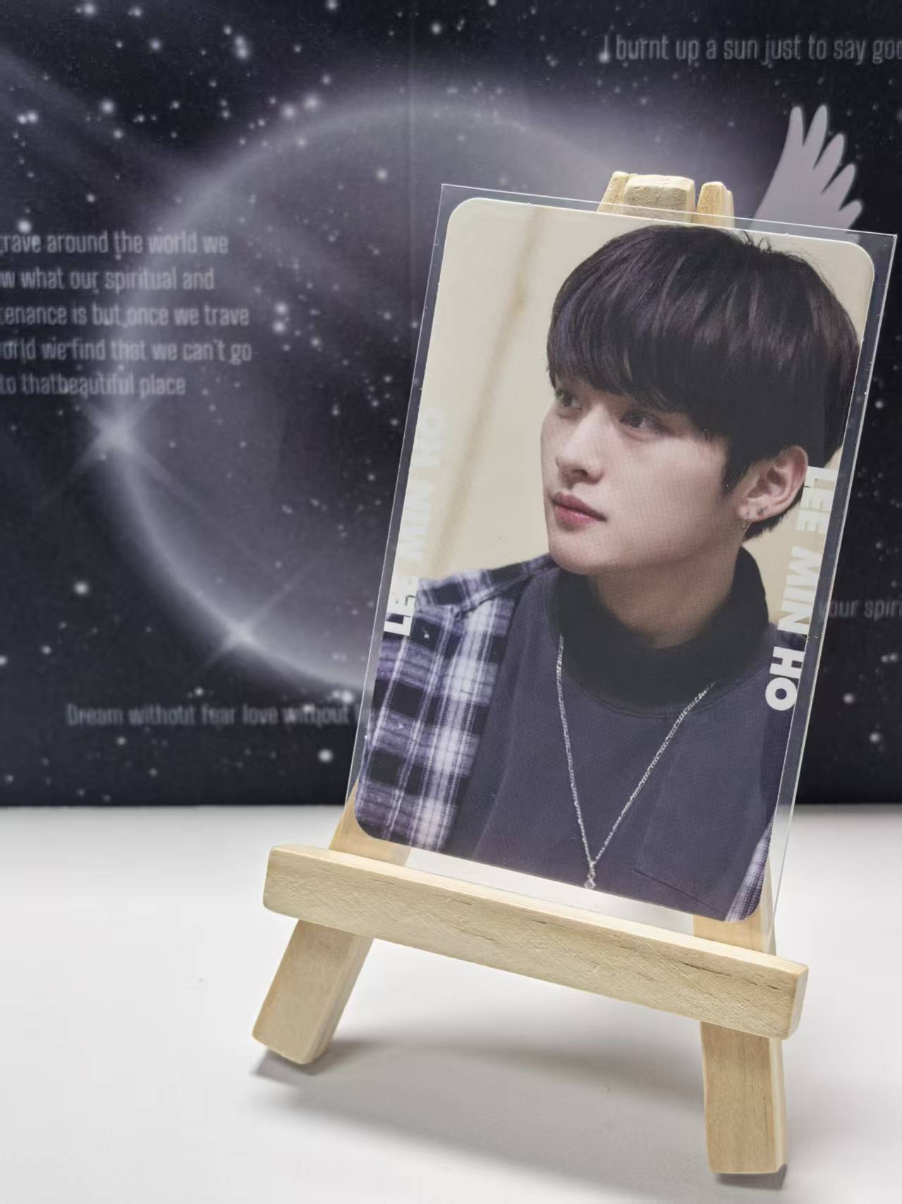 SKZ Official Photocard - Lee Know (For STAY)