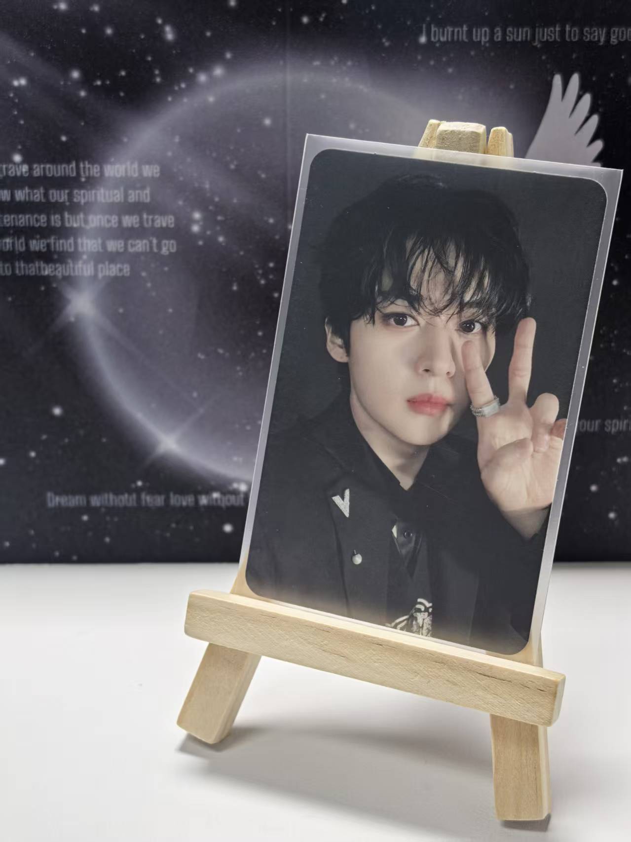 SKZ Official Photocard - Lee Know (For STAY)