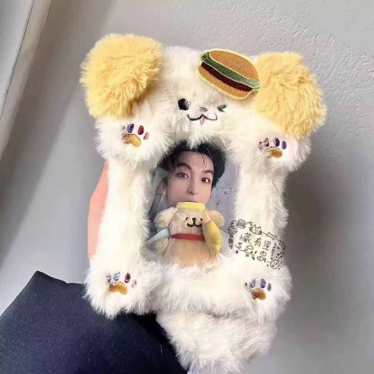 Soft Plush Card Storage, Bright Dopamine Colorway