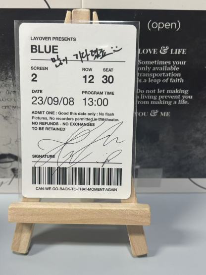 V offical photocard of SOLO ALBUM'Layover"