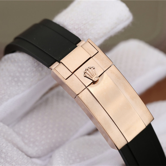 Yacht-Master Rose Gold Black Ceramic Bezel 40mm