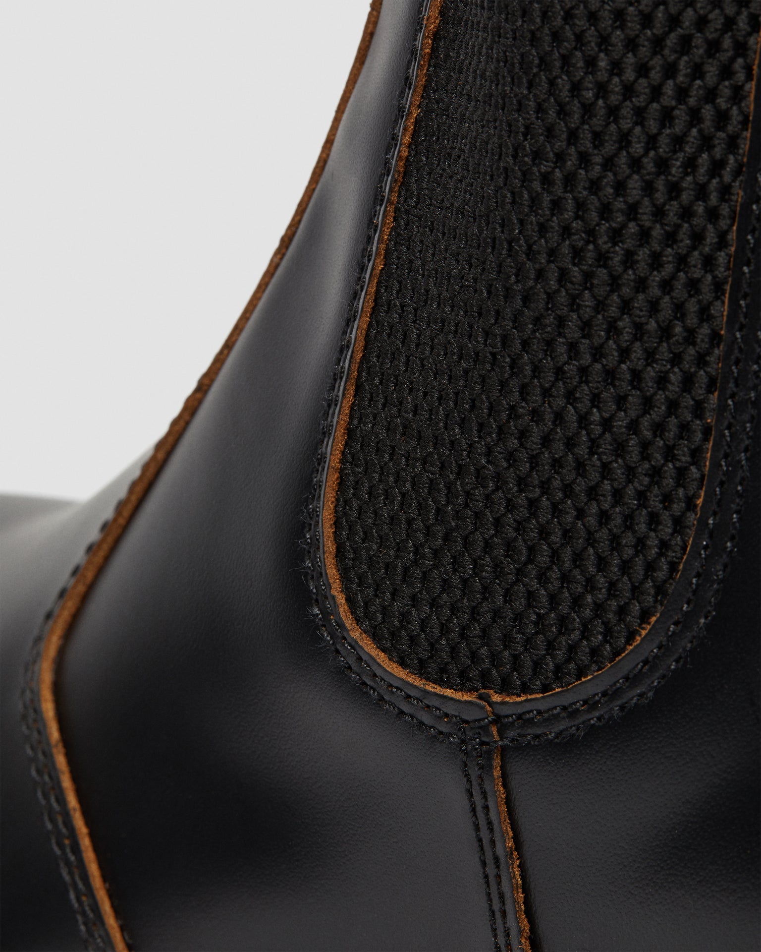 Dthtr. Marthttens Vintage 2976 Quilon Leather Boots