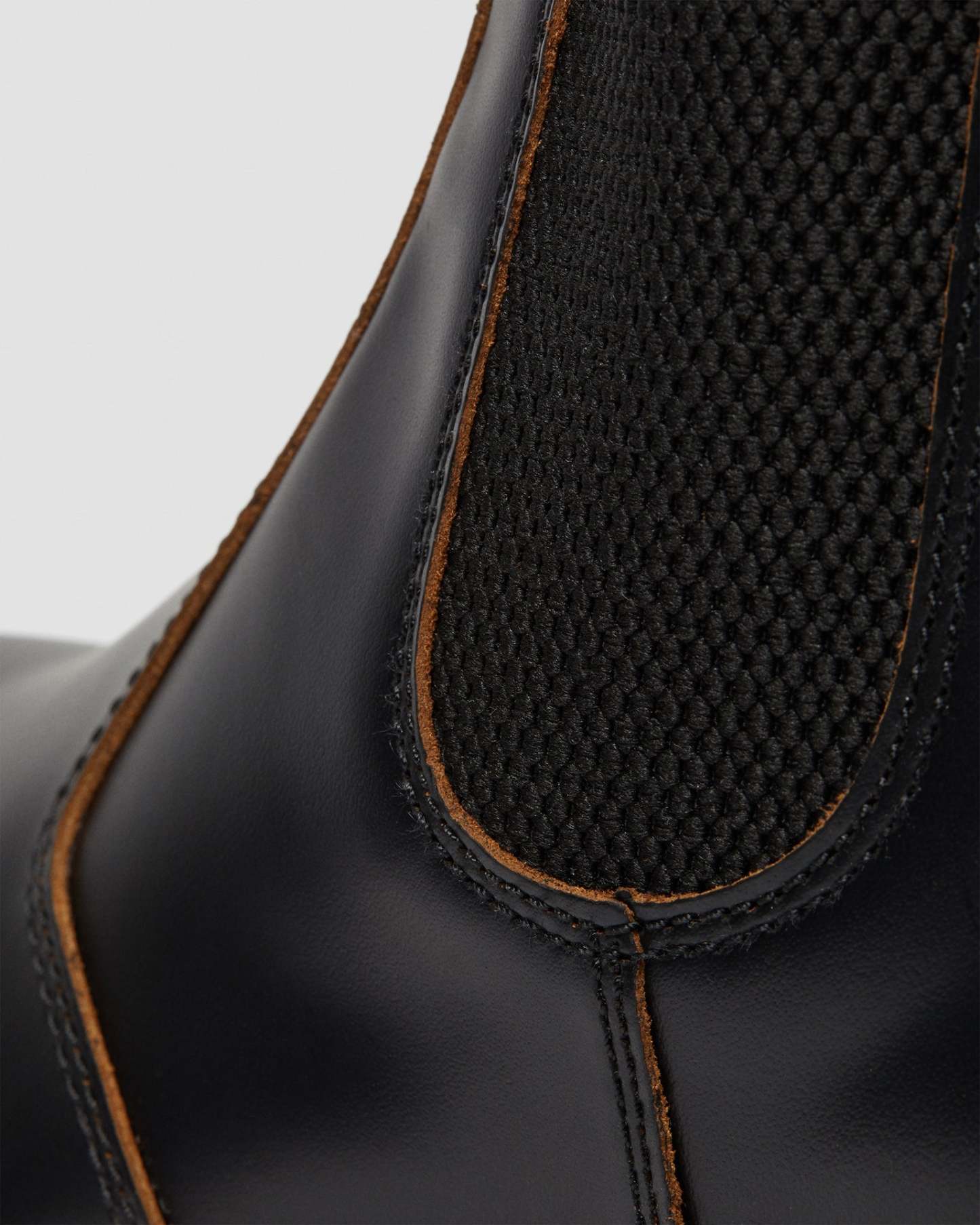 Dthtr. Marthttens Vintage 2976 Quilon Leather Boots