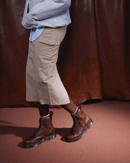 Dthtr. Marthttens 1460 Ambassador Leather Ankle Boots