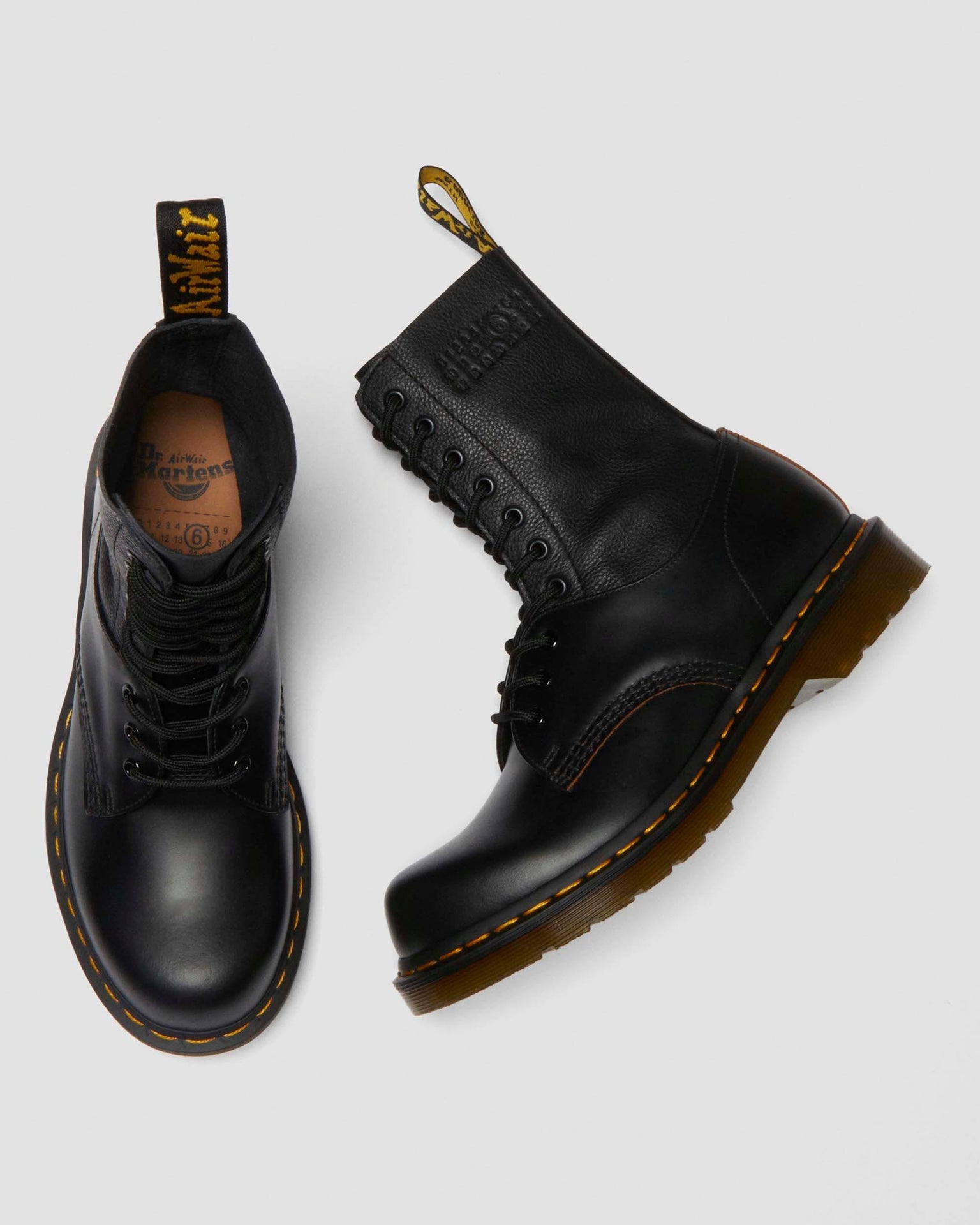 Dthtr. Marthttens MM6 1490 / 1461 Leather Boots