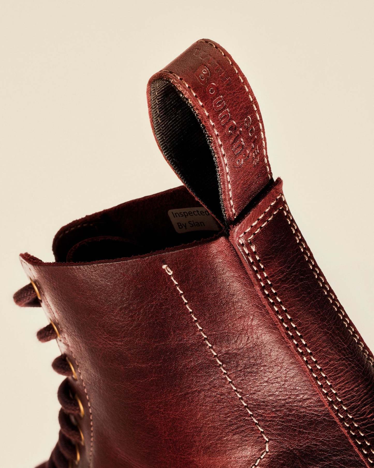 Dthtr. Marthttens 1460 Love Letter Classic Calf Leather Lace Up Ankle Boots