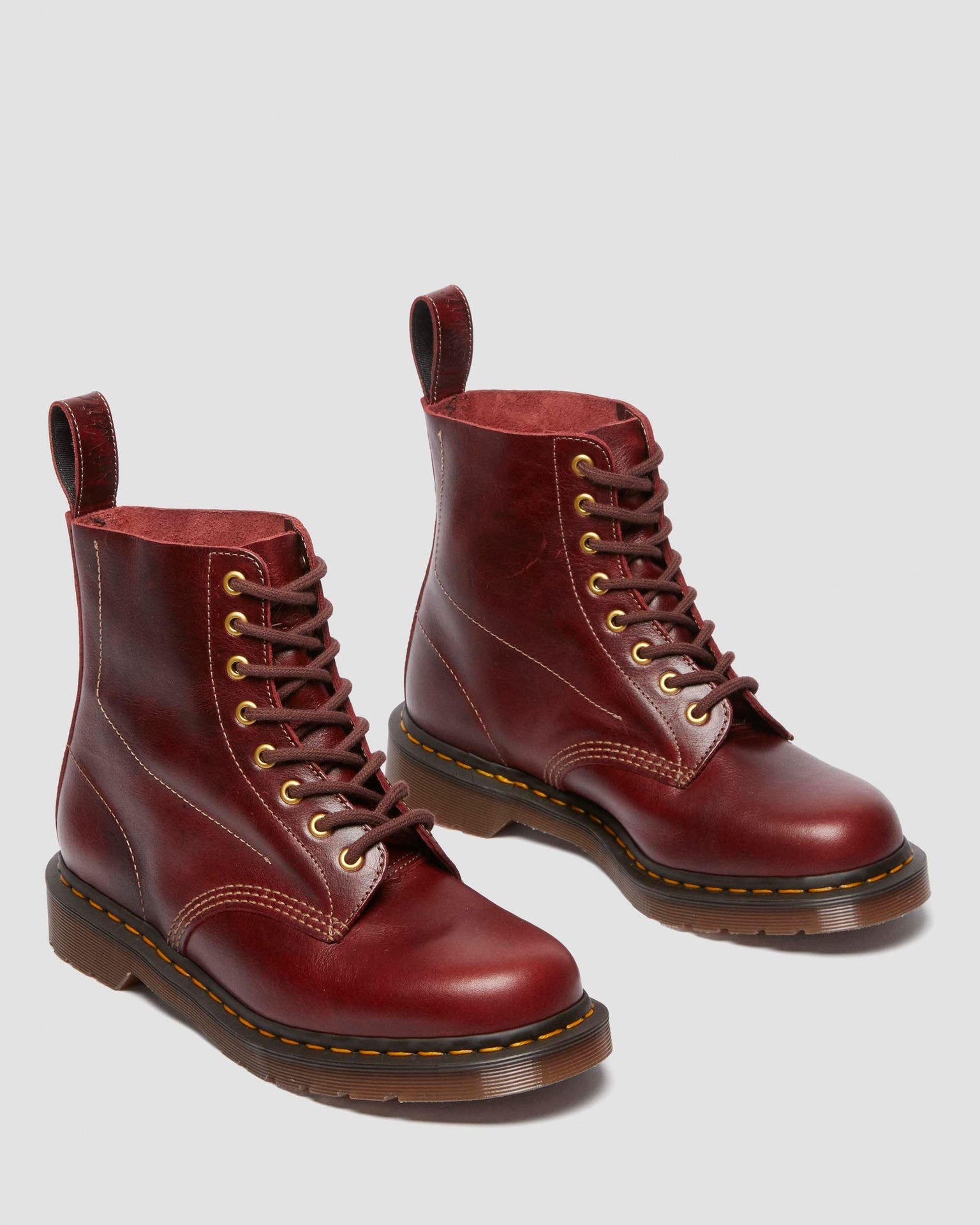 Dthtr. Marthttens 1460 Love Letter Classic Calf Leather Lace Up Ankle Boots