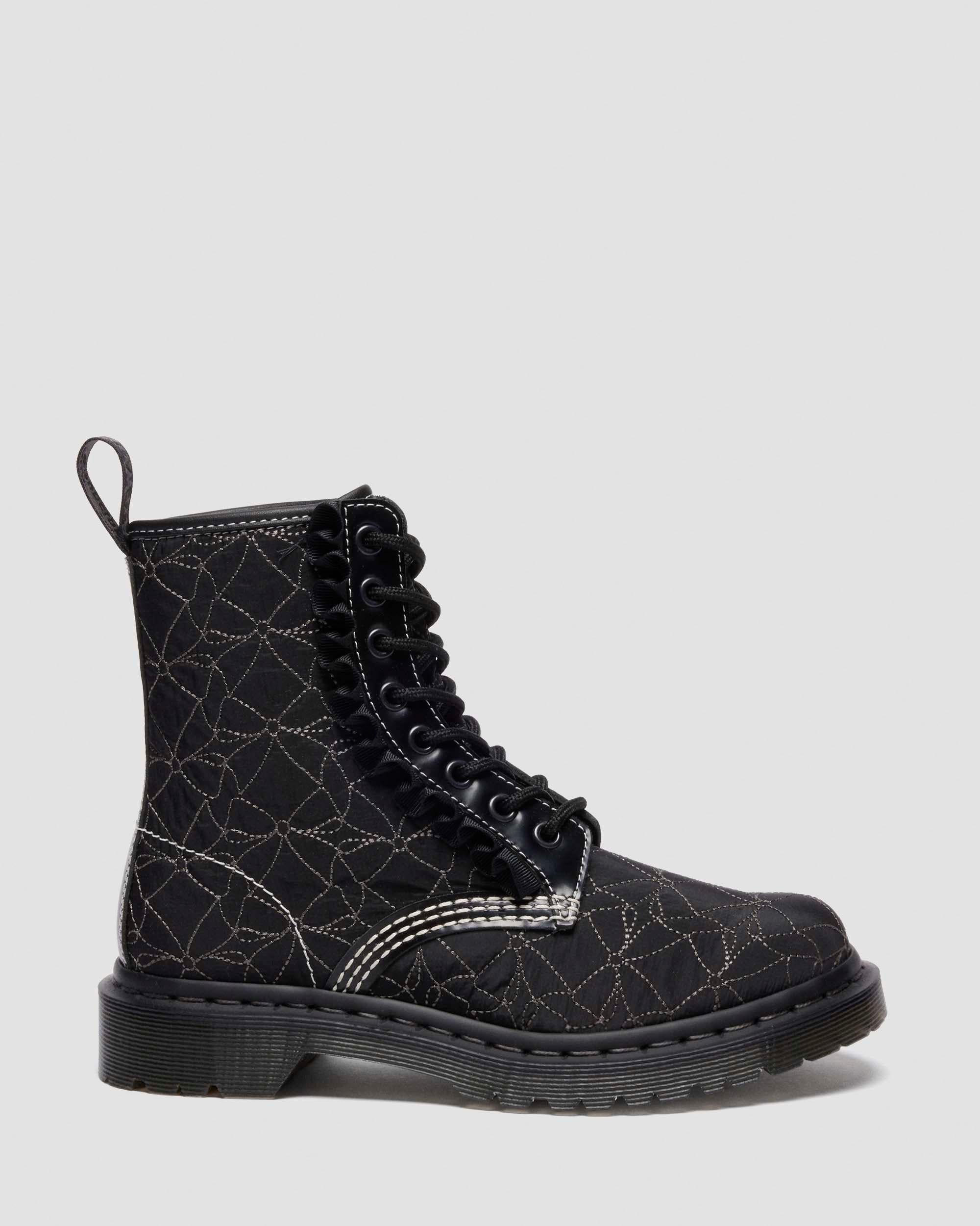 Dthtr. Marthttens 1460 Frill Leather Lace Up Boots