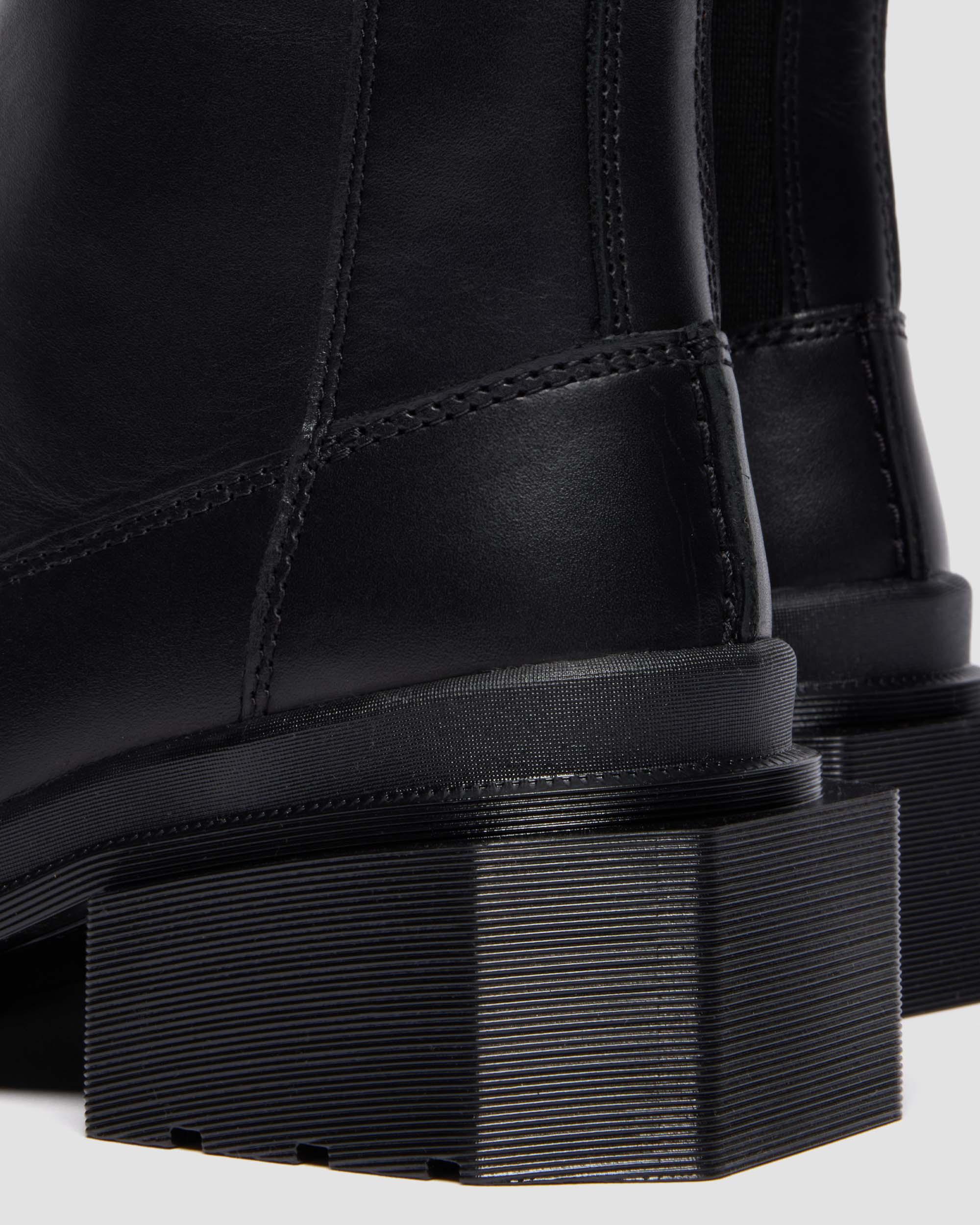 Dthtr. Marthttens Maybole Hi Square Toe Leather Chelsea Boots